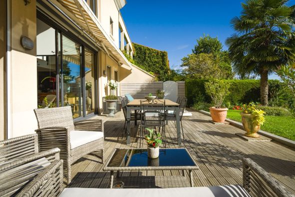 Vente Appartement Sainte-Foy-lès-Lyon 5&nbsp;Pièces 241&nbsp;m²