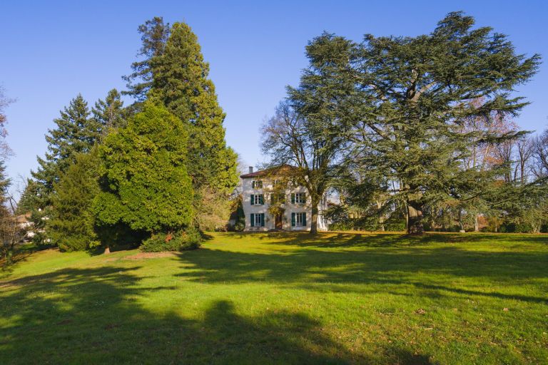 maison de maître 14 Pièces en vente sur DARDILLY (69570)