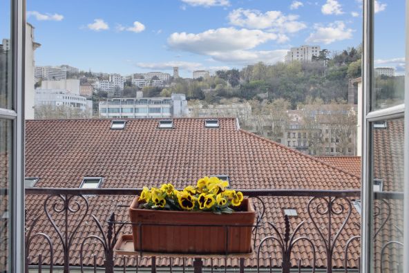 Vente Appartement Lyon 2 4&nbsp;Pièces 145&nbsp;m²