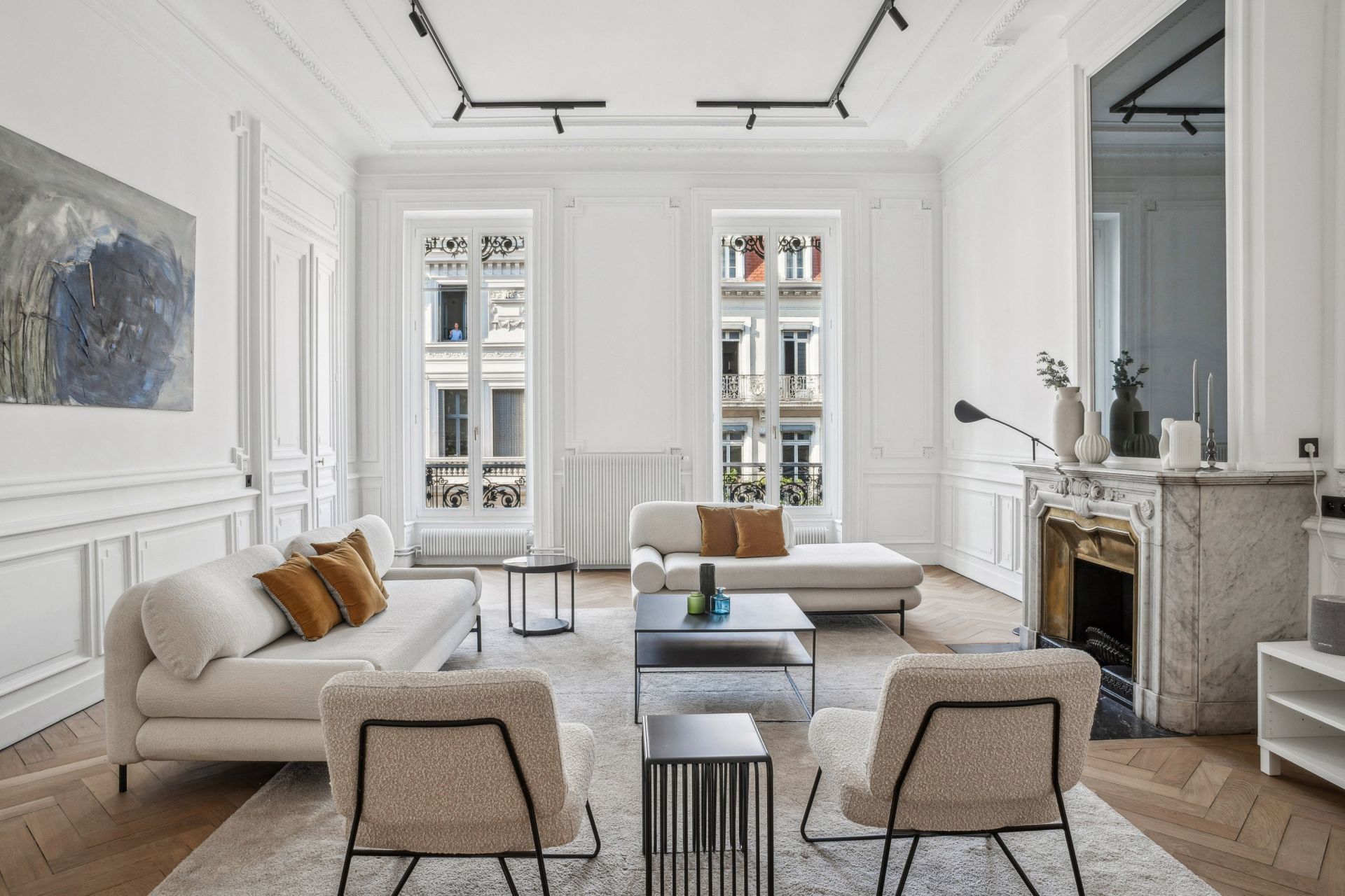 apartment 7 Rooms for sale on LYON (69006)