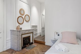 apartment 7 Rooms for sale on LYON (69006)