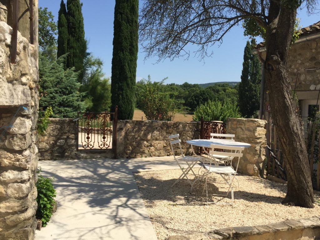 property 20 Rooms for sale on GRIGNAN (26230)