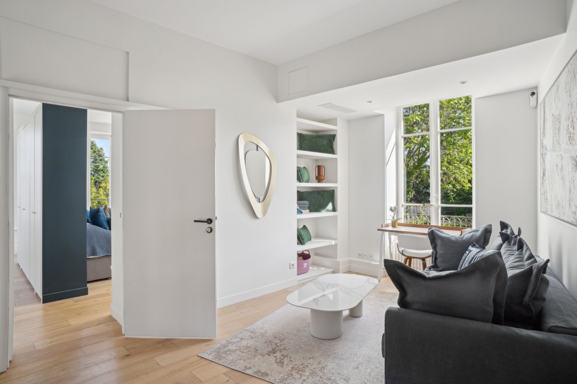 house 13 Rooms for sale on CHARBONNIERES LES BAINS (69260)