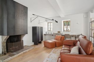 maison 13 Pièces en vente sur CHARBONNIERES LES BAINS (69260)