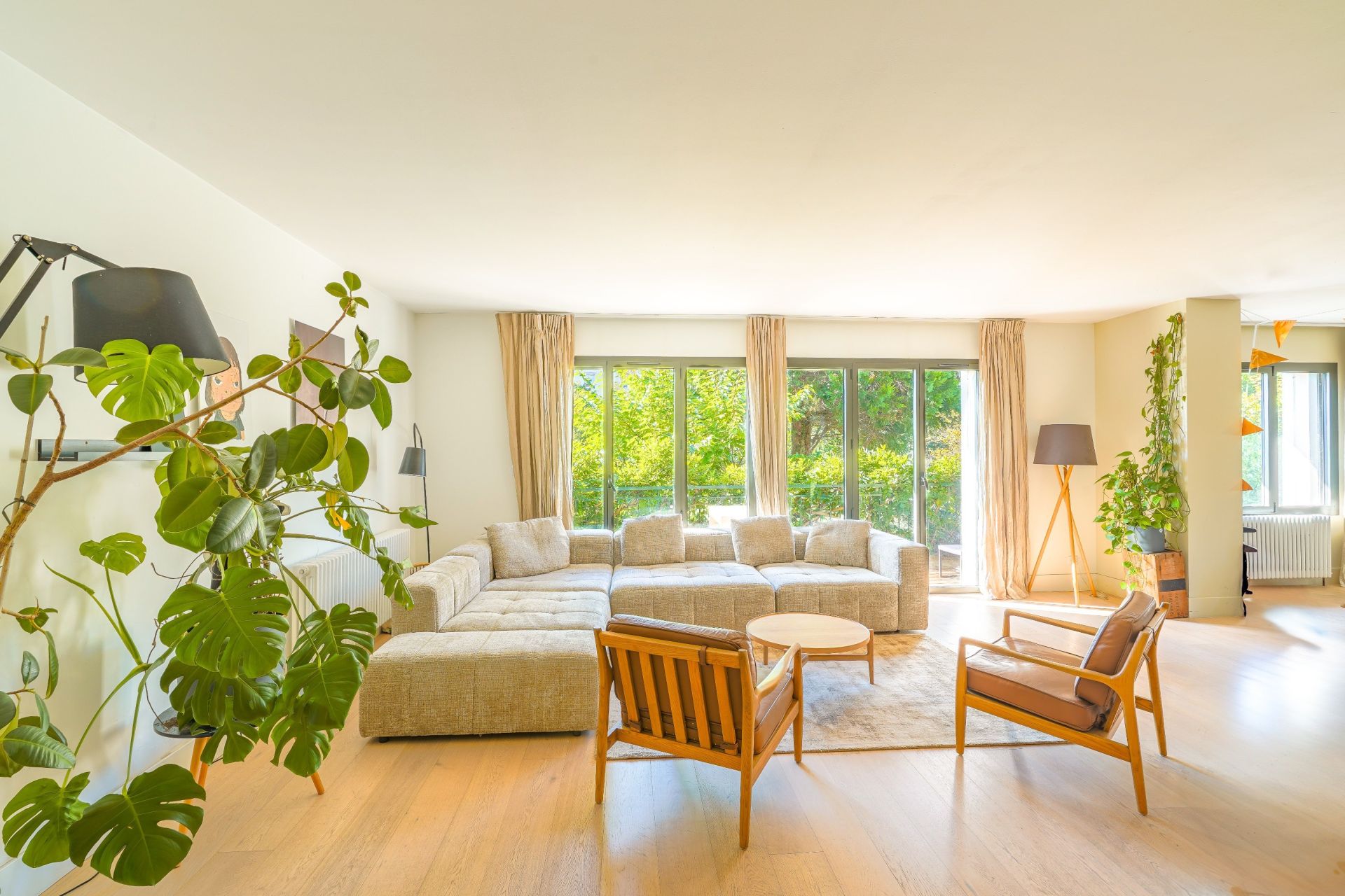 architect's house 7 Rooms for sale on CHAMPAGNE AU MONT D OR (69410)