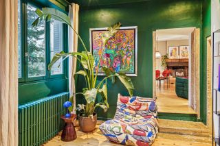 house 6 Rooms for sale on ST CYR AU MONT D OR (69450)