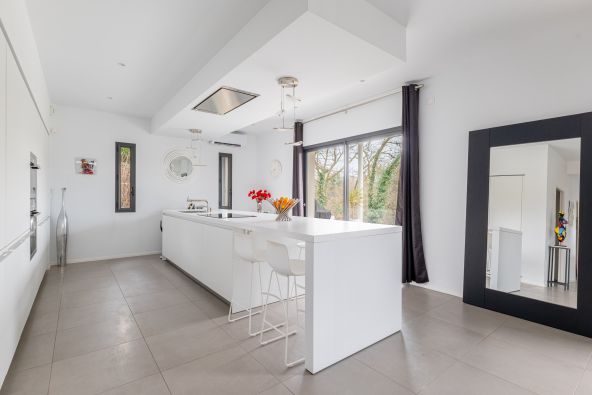 Vente Maison Sainte-Foy-lès-Lyon 5 Pièces 235 m²