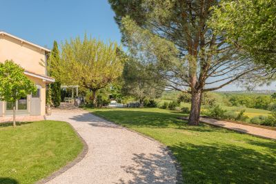 Sale House Marcy-l'Étoile 7 Rooms 200 m²