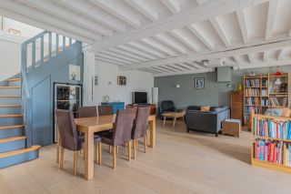 house 7 Rooms for sale on MARCY L ETOILE (69280)