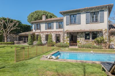 Vente Maison bourgeoise Saint-Didier-au-Mont-d'Or 9 Pièces 340 m²