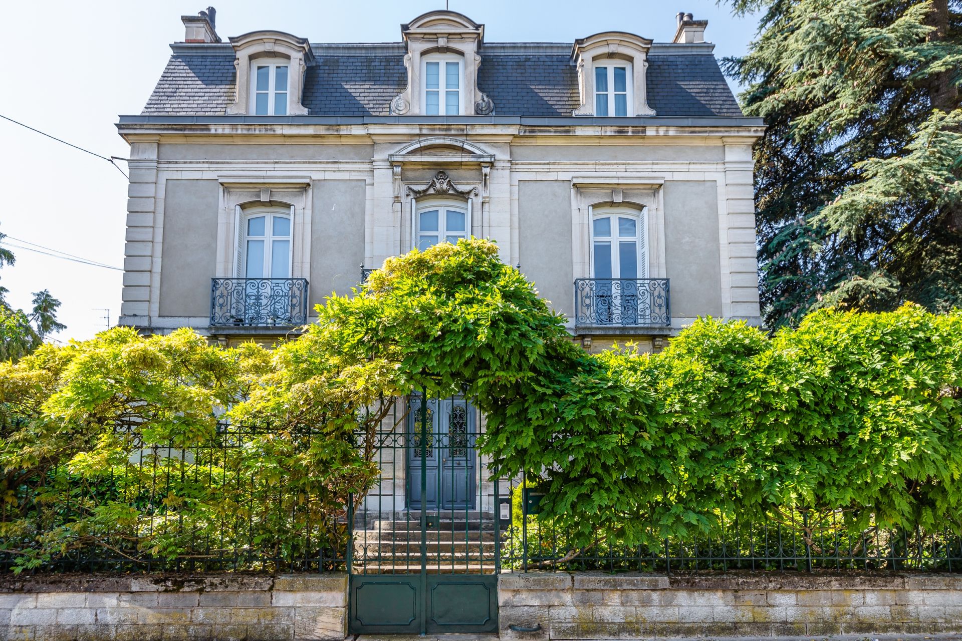 maison 10 Pièces en vente sur DIJON (21000)