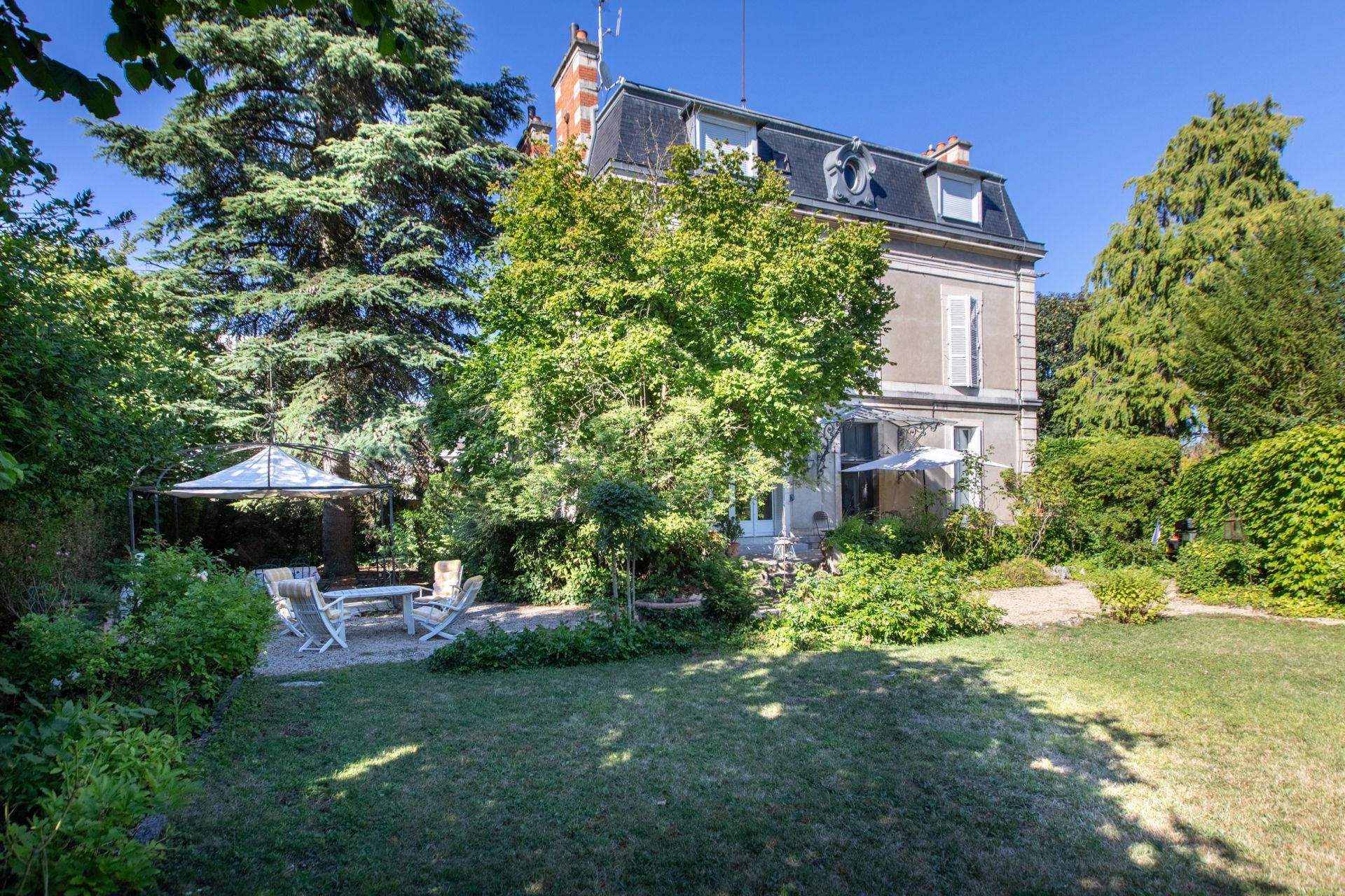 maison 10 Pièces en vente sur DIJON (21000)