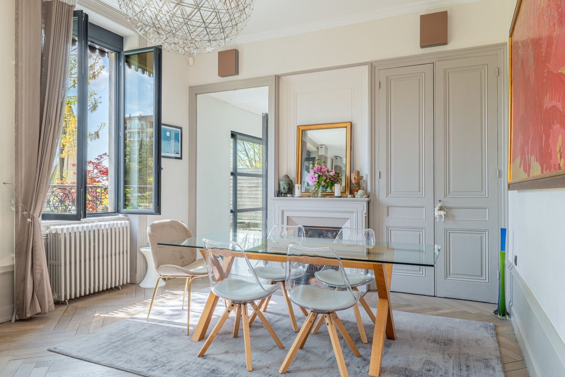 house 15 Rooms for sale on CALUIRE ET CUIRE (69300)