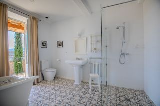maison 10 Pièces en vente sur SOLUTRE POUILLY (71960)