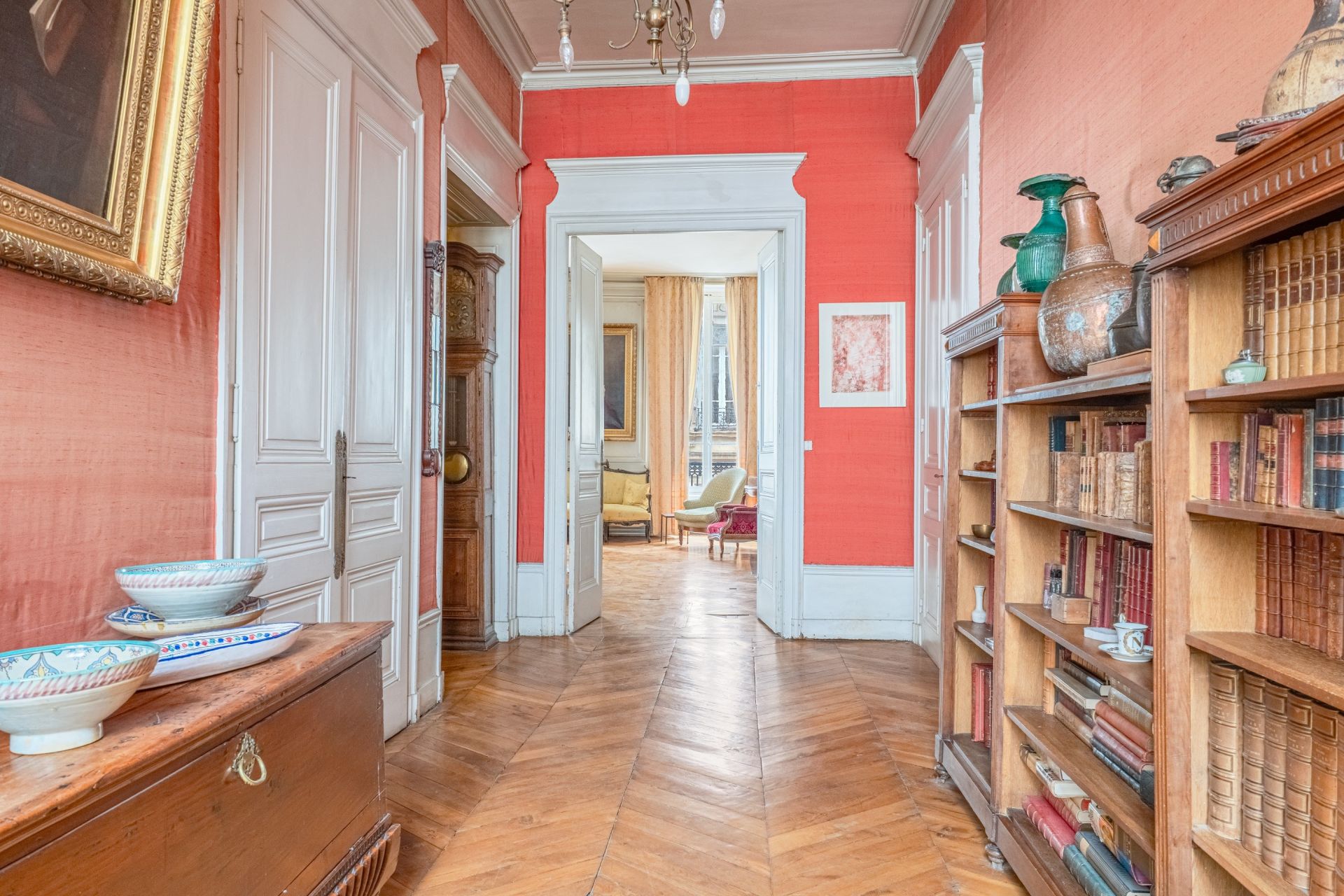 apartment 7 Rooms for sale on LYON (69002)