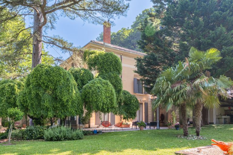 maison de maître 10 Pièces en vente sur CALUIRE ET CUIRE (69300)
