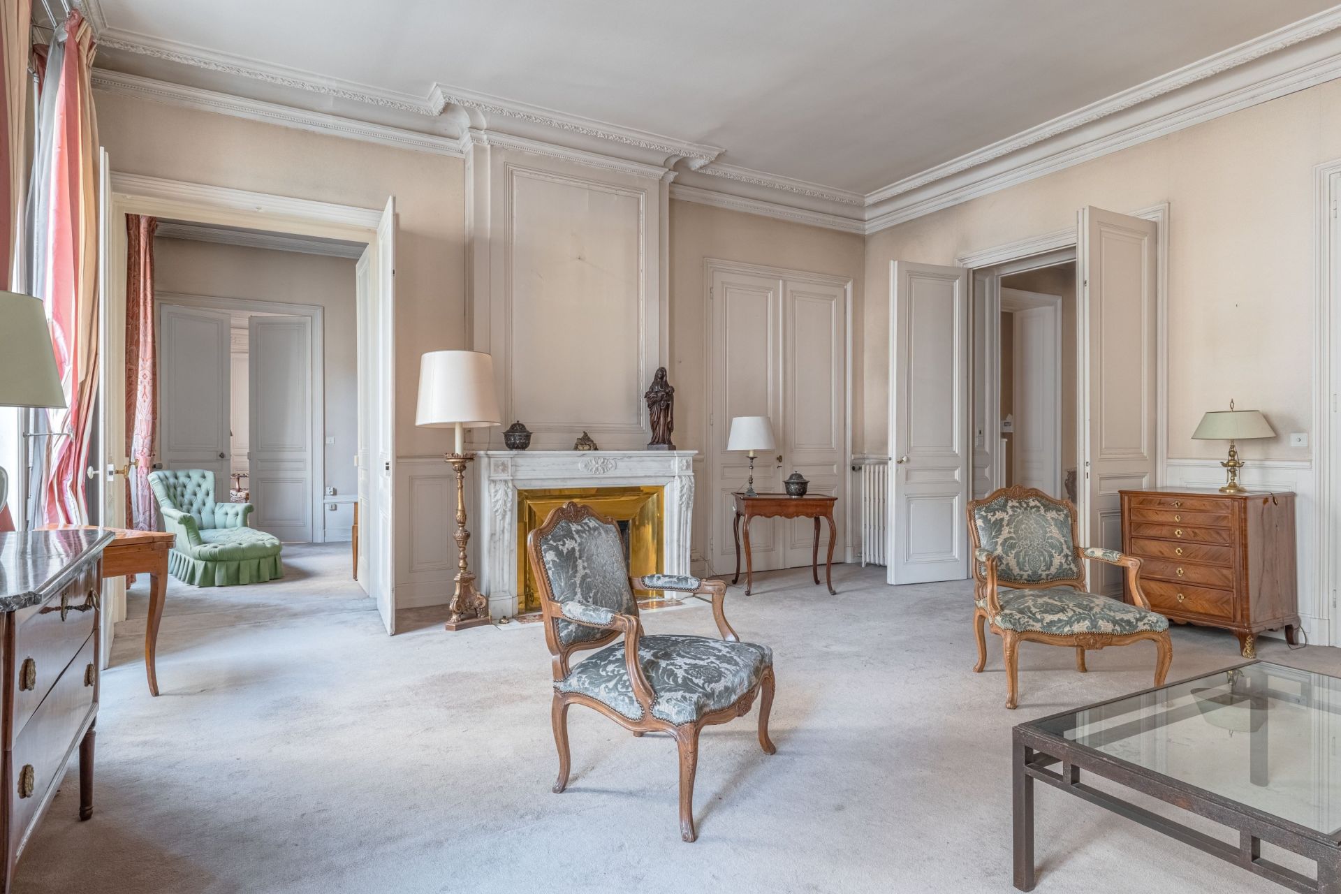 apartment 6 Rooms for sale on LYON (69006)