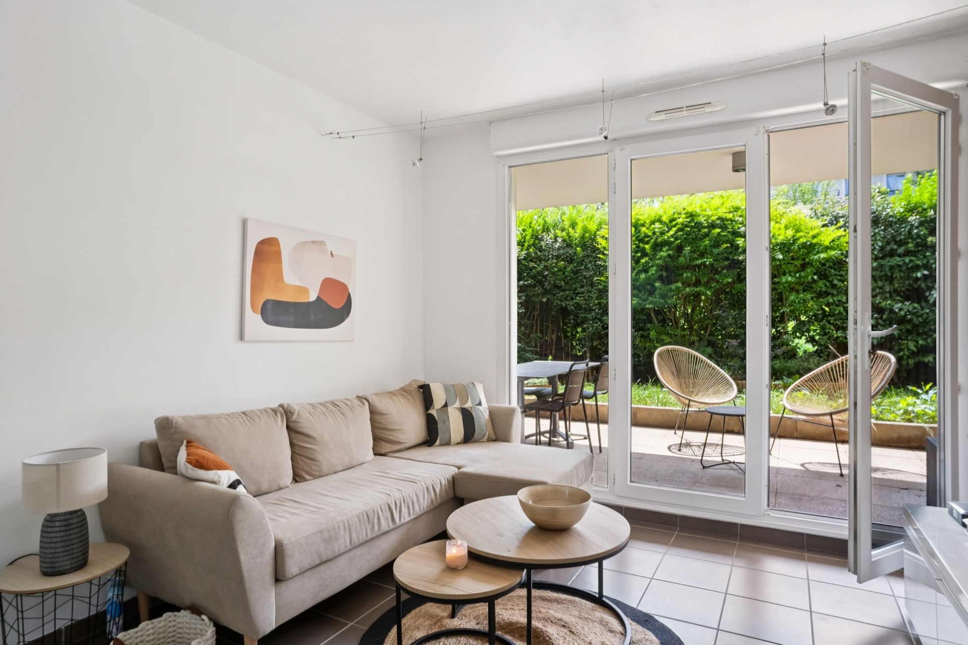 apartment 2 Rooms for sale on VOURLES (69390)