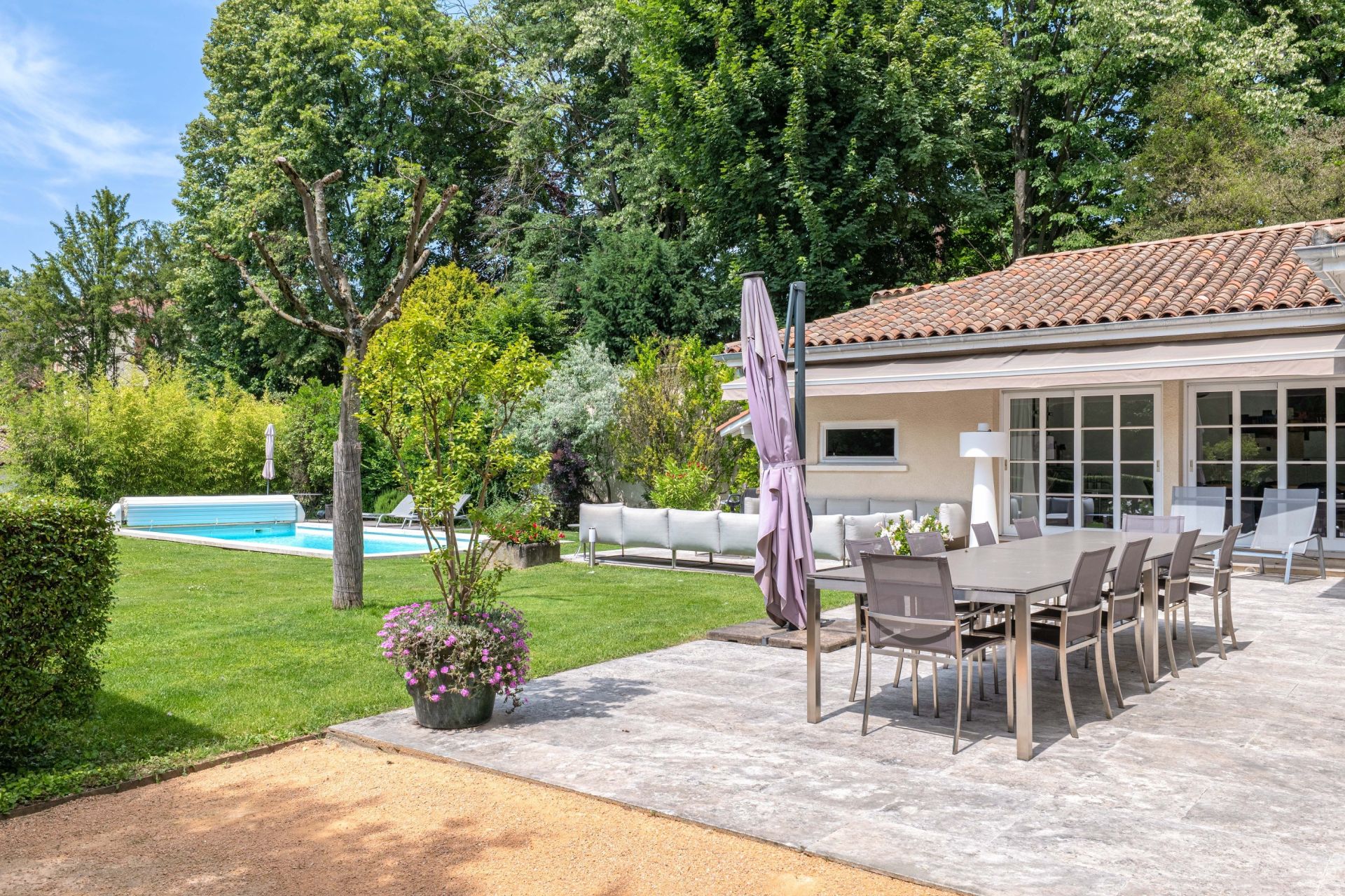 maison bourgeoise 8 Pièces en vente sur ECULLY (69130)