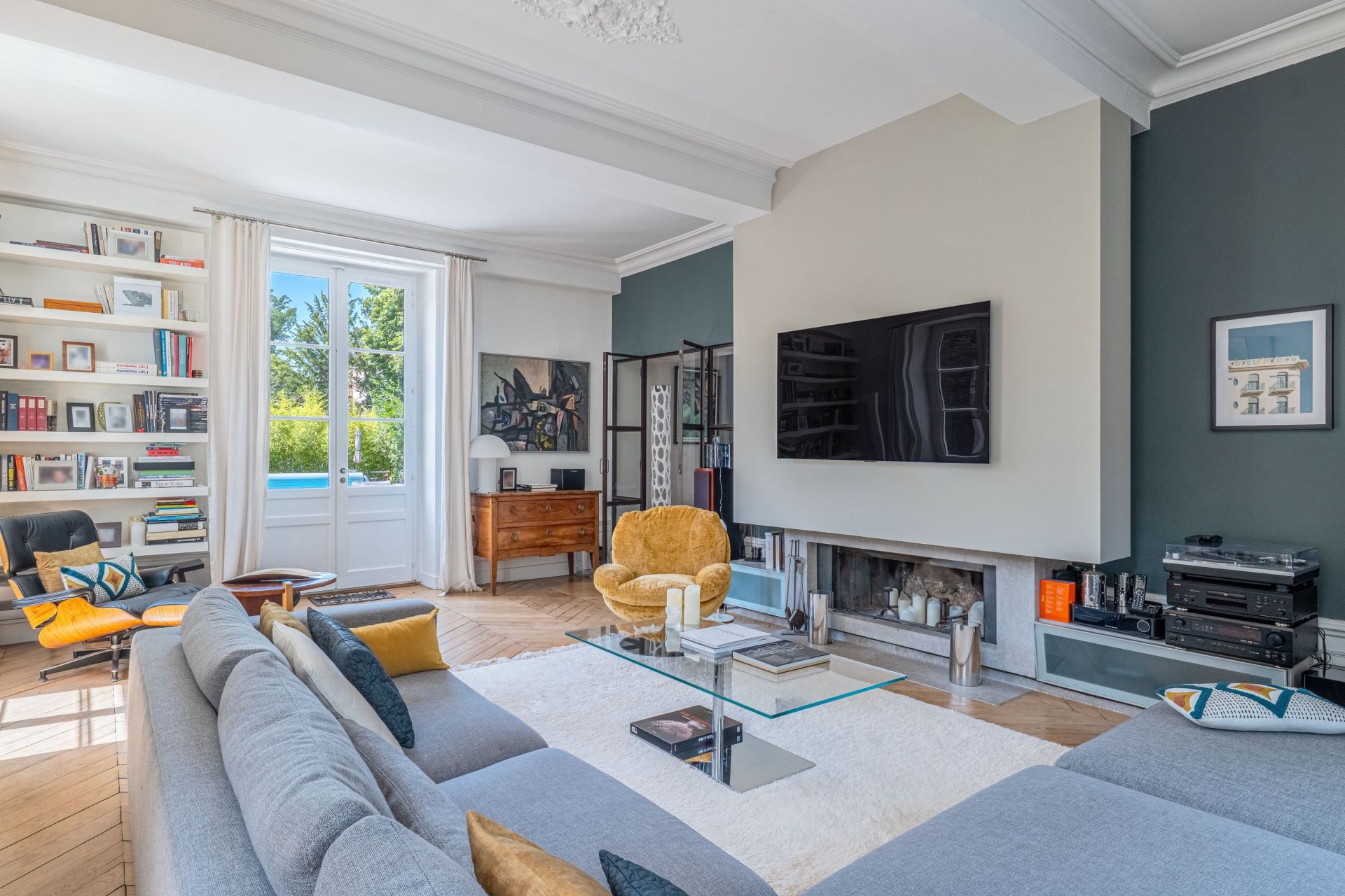 maison bourgeoise 8 Pièces en vente sur ECULLY (69130)