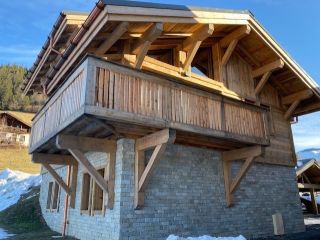 chalet 7 Rooms for sale on NOTRE DAME DE BELLECOMBE (73590)