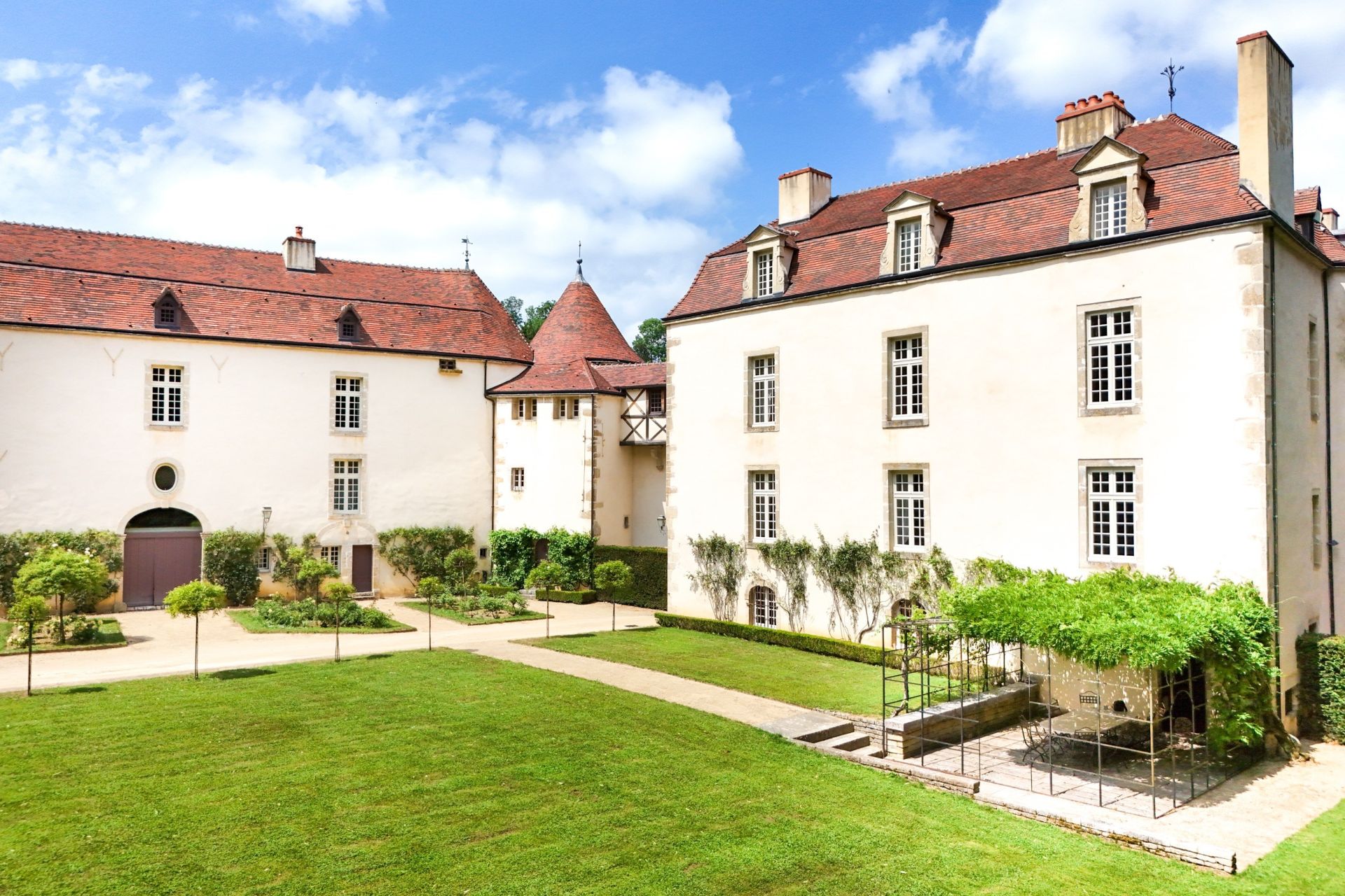 château 20 Pièces en vente sur POUILLY EN AUXOIS (21320)