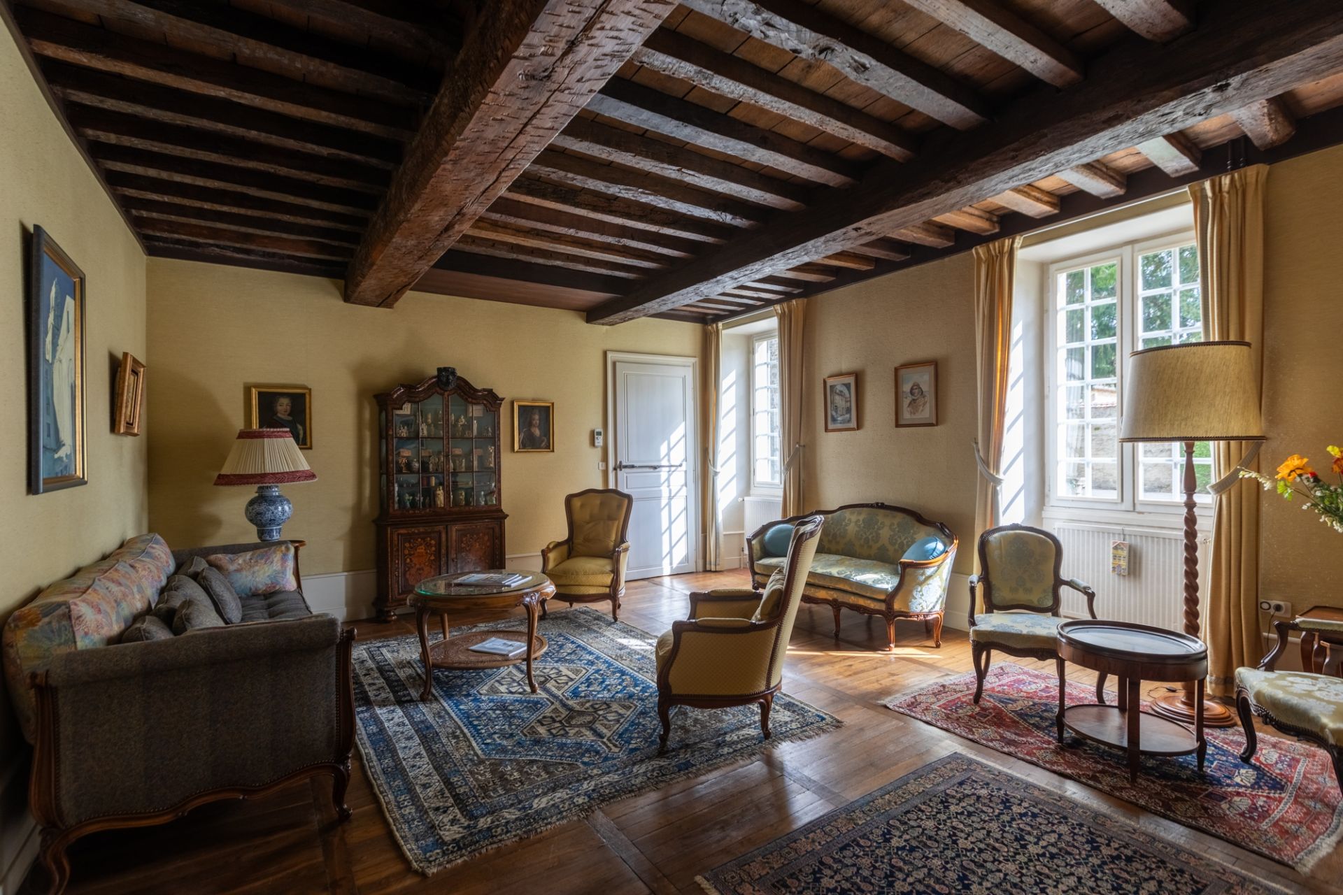 property 10 Rooms for sale on MONTBARD (21500)