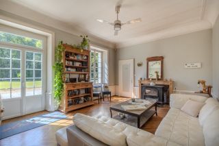 maison bourgeoise 15 Pièces en vente sur DOLE (39100)