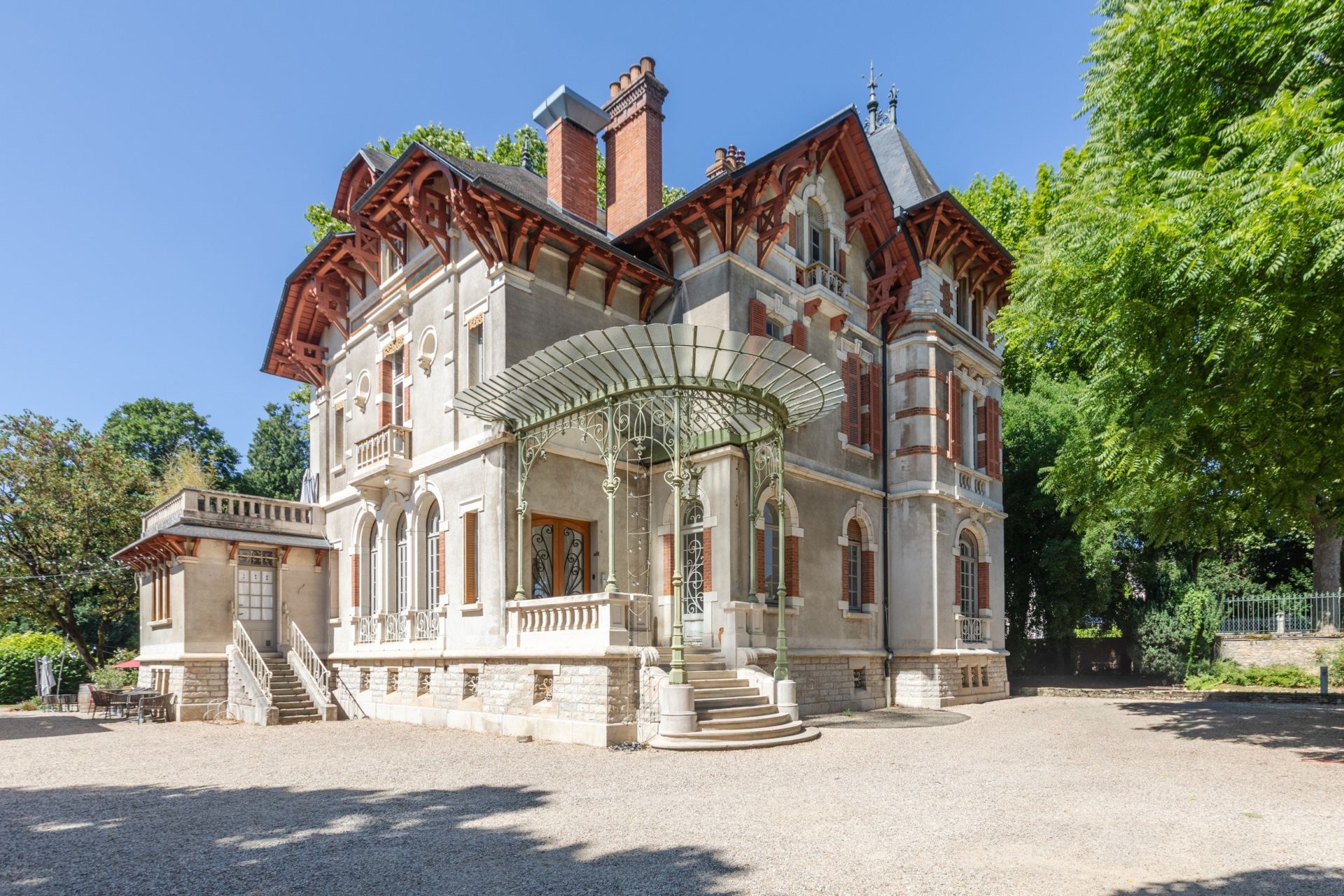 mansion (hôtel particulier) 20 Rooms for sale on BEAUNE (21200)