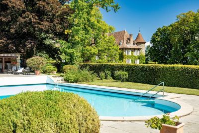 Sale Castle Les Avenières 24&nbsp;Rooms 820&nbsp;m²