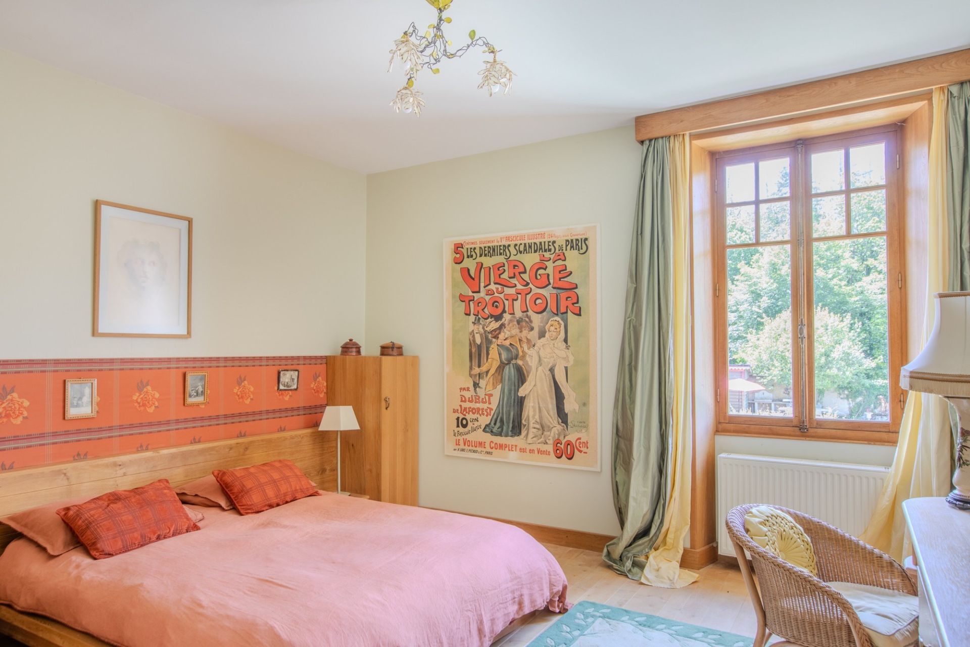manoir 20 Pièces en vente sur NOYERS (89310)