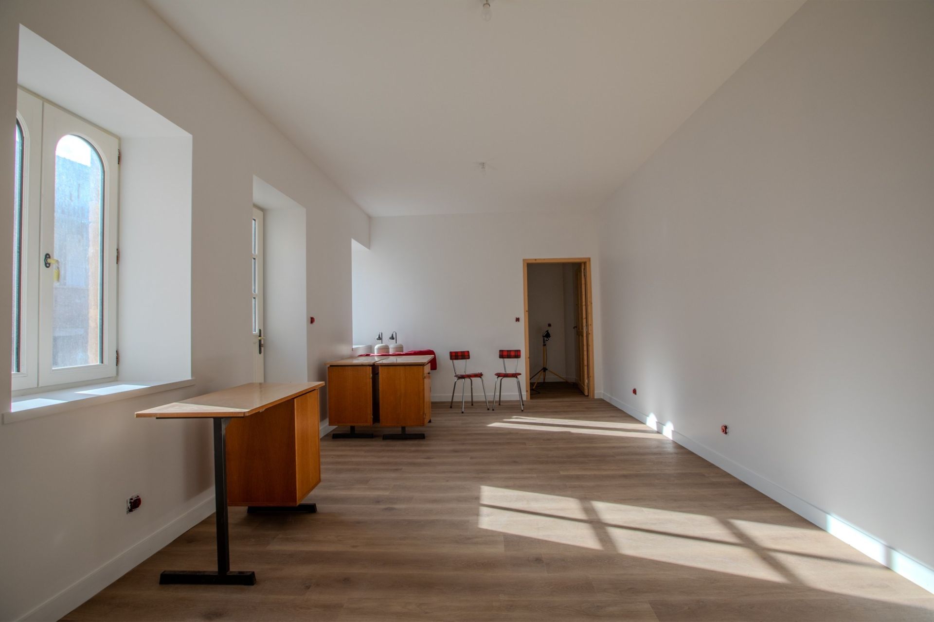 property 12 Rooms for sale on SOLUTRE POUILLY (71960)