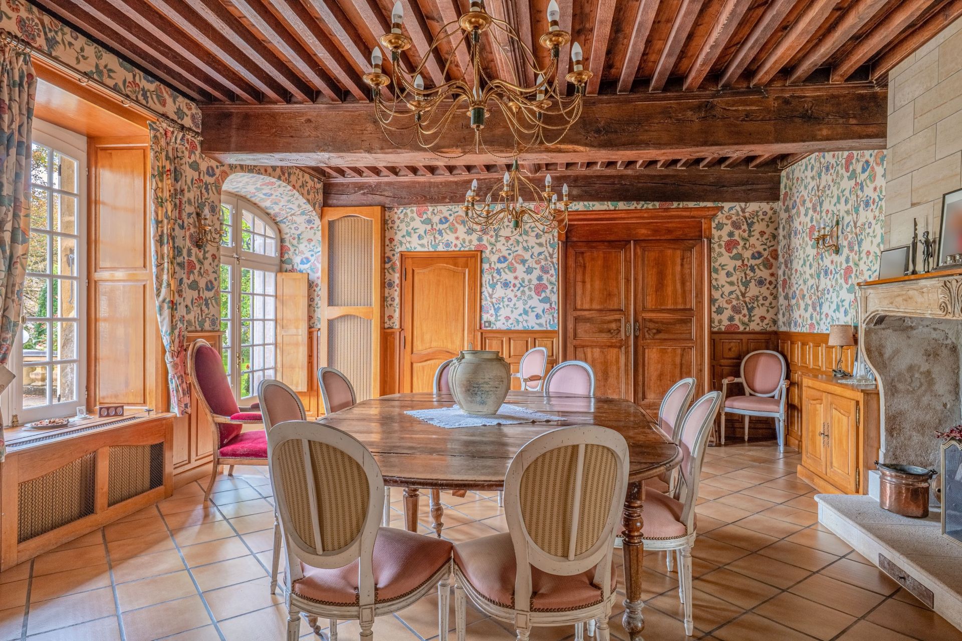 propriété 14 Pièces en vente sur CULIN (38300)