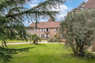 propriété 14 Pièces en vente sur CULIN (38300)