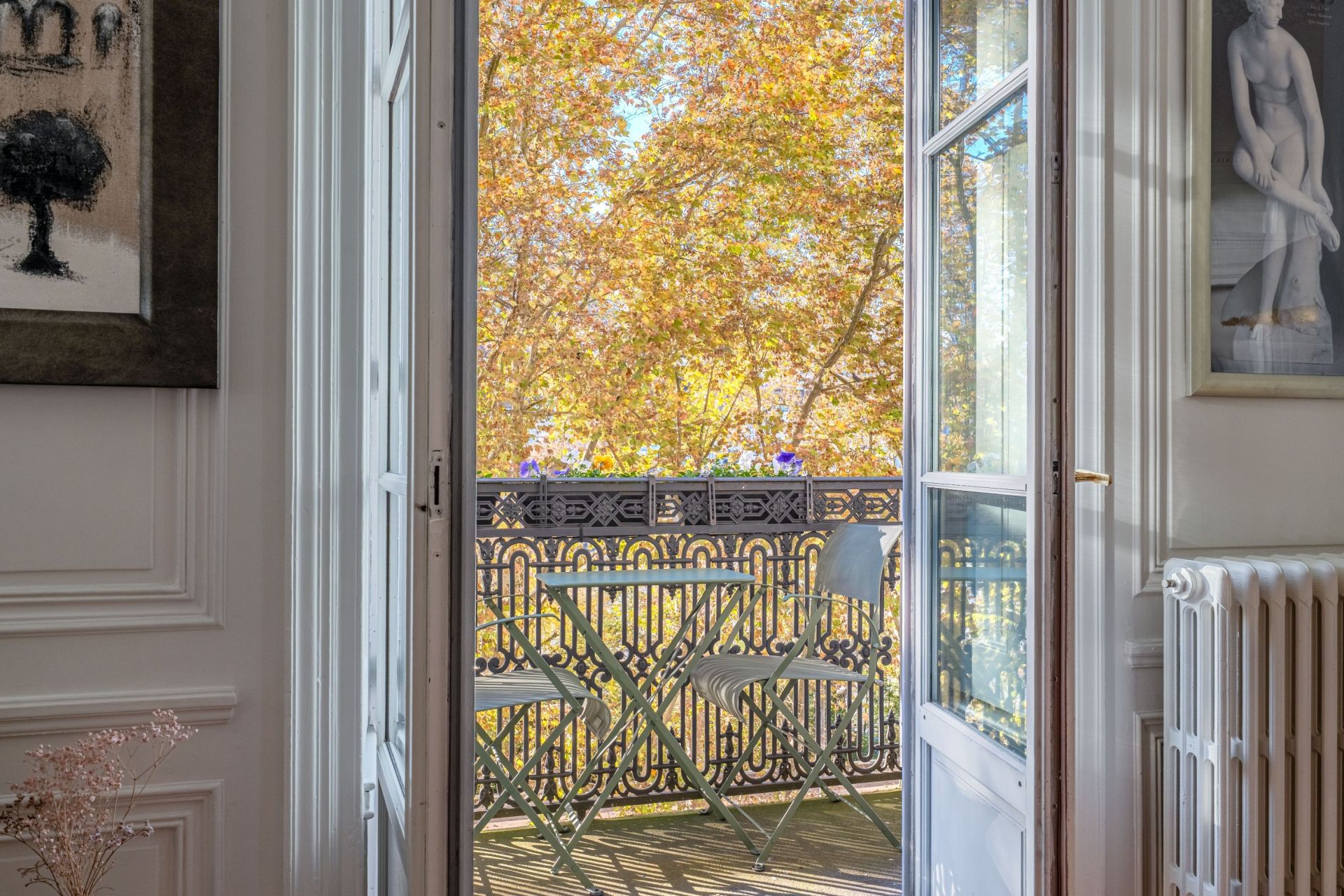 apartment 3 Rooms for sale on LYON (69006)