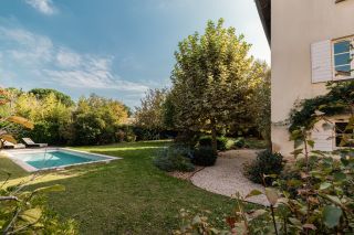 farm complex 9 Rooms for sale on CHASSELAY (69380)