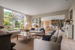 farm complex 9 Rooms for sale on CHASSELAY (69380)