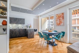 apartment 3 Rooms for sale on LYON (69006)