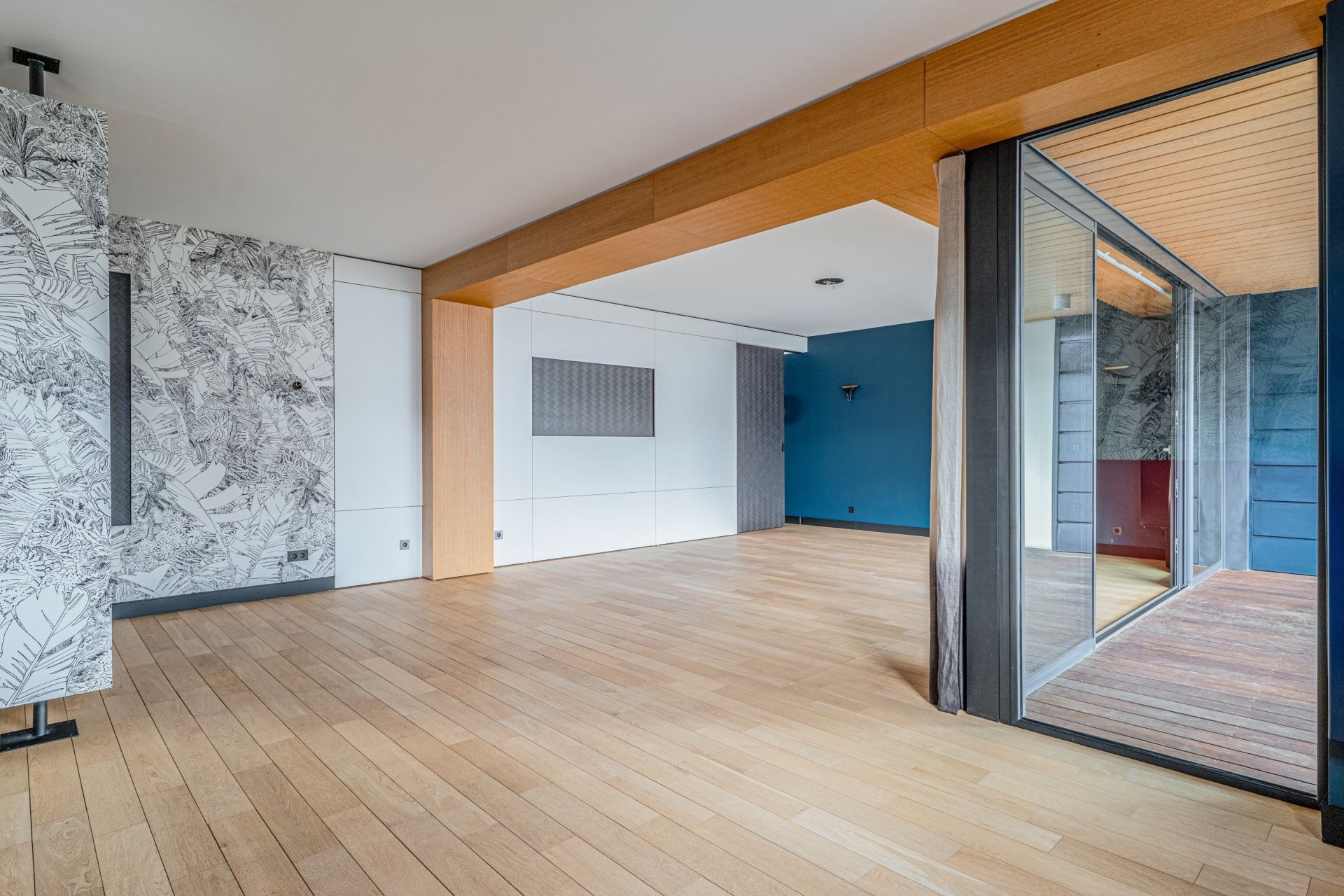 apartment 5 Rooms for sale on LYON (69006)