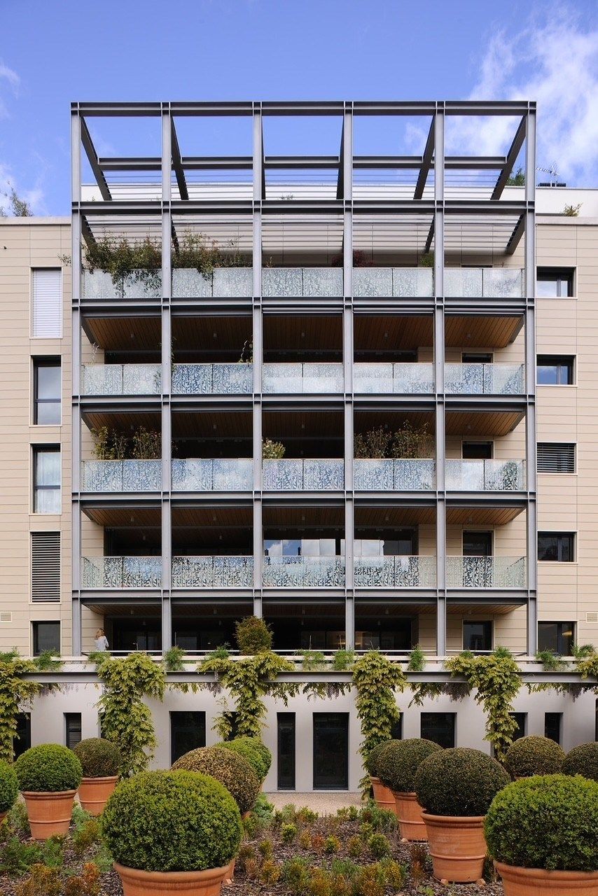 apartment 5 Rooms for sale on LYON (69006)