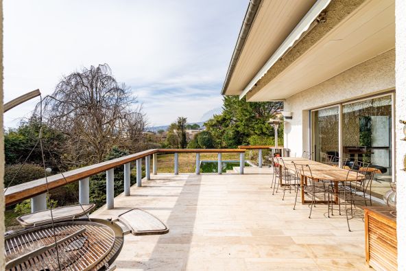 Sale House Grenoble 10&nbsp;Rooms 316&nbsp;m²