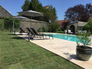 manor house 15 Rooms for sale on DIJON (21000)