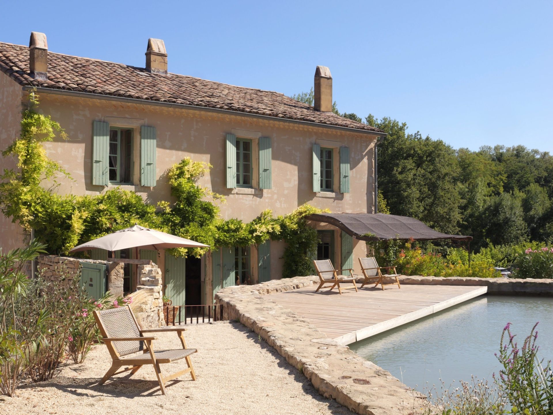 house 15 Rooms for sale on GRIGNAN (26230)