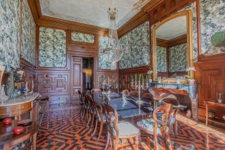 castle 22 Rooms for sale on NEUVILLE LES DAMES (01400)