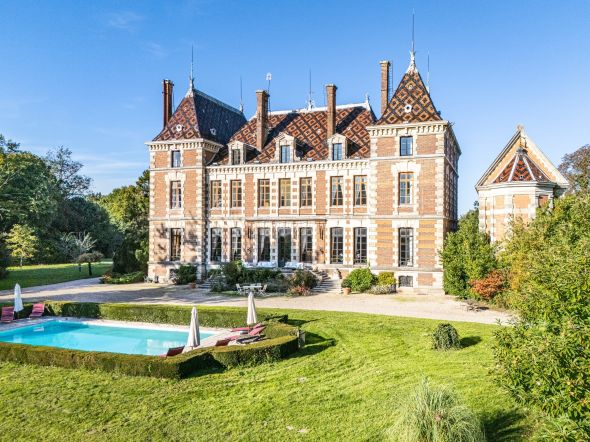 Sale Castle Neuville-les-Dames 22&nbsp;Rooms 1300&nbsp;m²