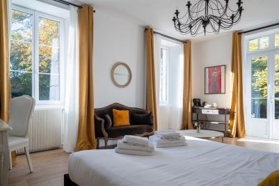 Sale Castle Saint-Étienne-de-Saint-Geoirs 20&nbsp;Rooms 1200&nbsp;m²