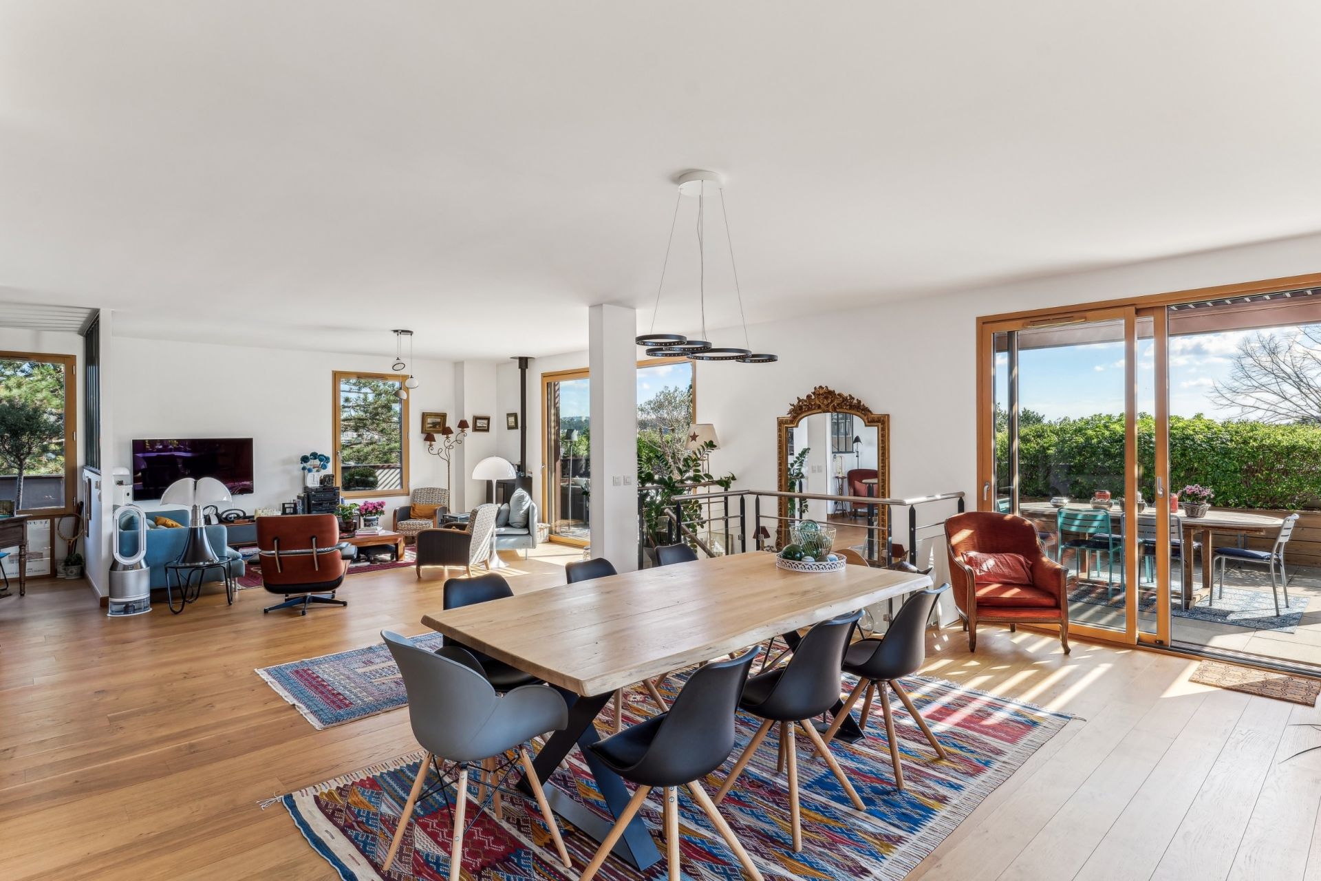 duplex 5 Rooms for sale on TASSIN LA DEMI LUNE (69160)
