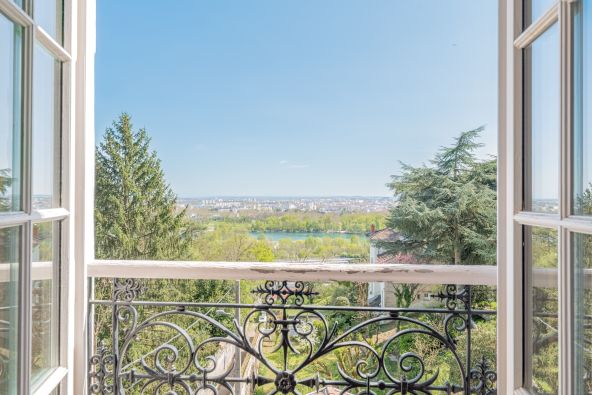 Sale Mansion Caluire-et-Cuire 10&nbsp;Rooms 426&nbsp;m²