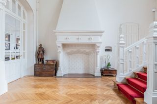 triplex 10 Rooms for sale on ST ETIENNE (42000)