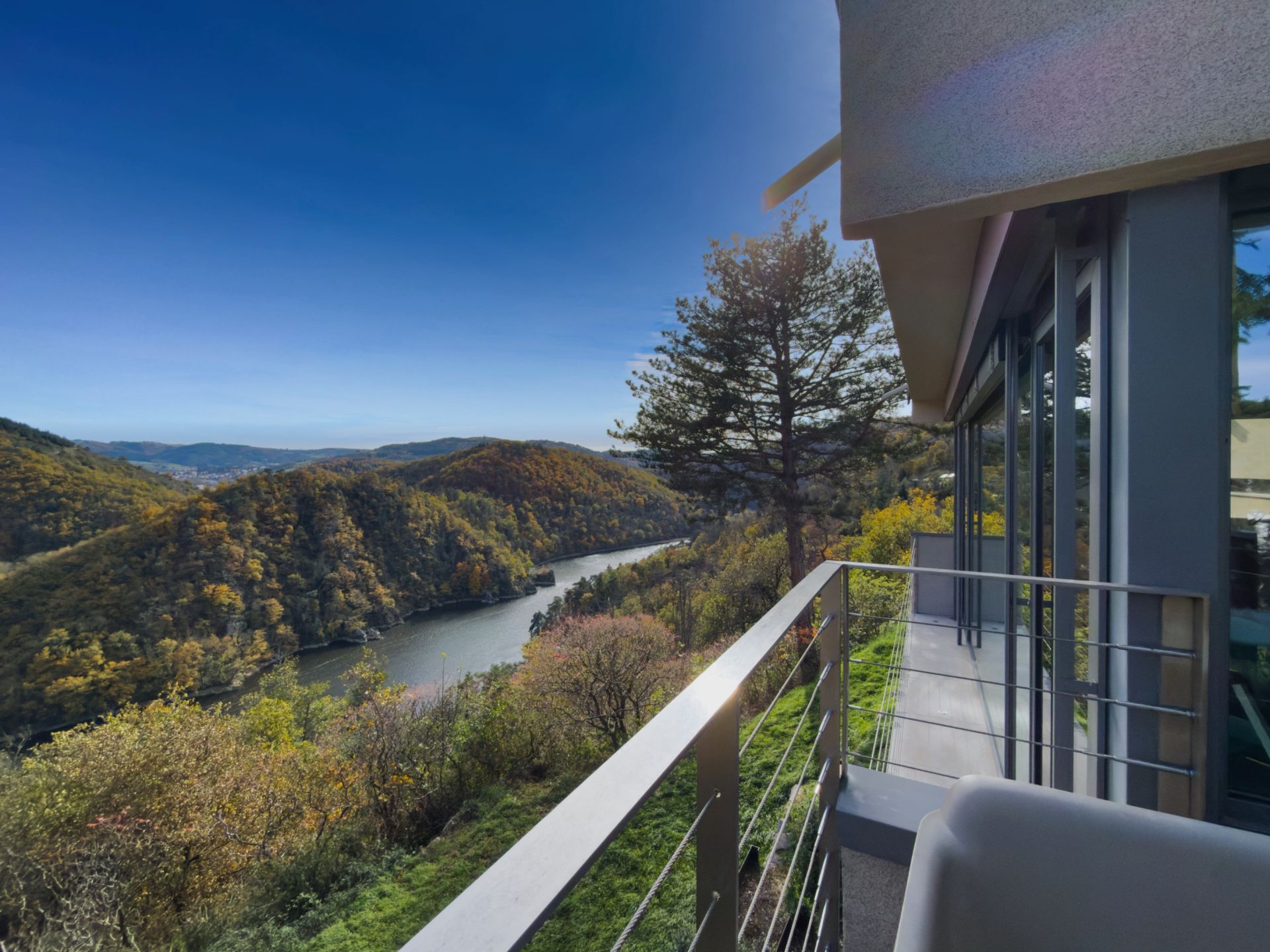 architect's house 8 Rooms for sale on ST VICTOR SUR LOIRE (42230)